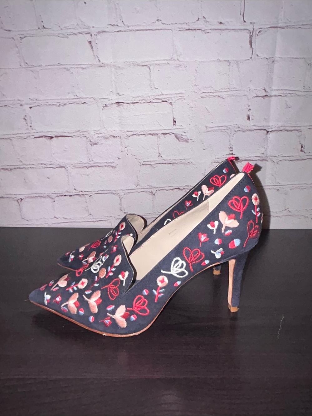Boden Millie Courts embroidered heels women’s size 37/6